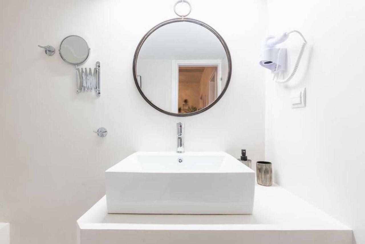 Koukaki Central Apartment เอเธนส์ ภายนอก รูปภาพ